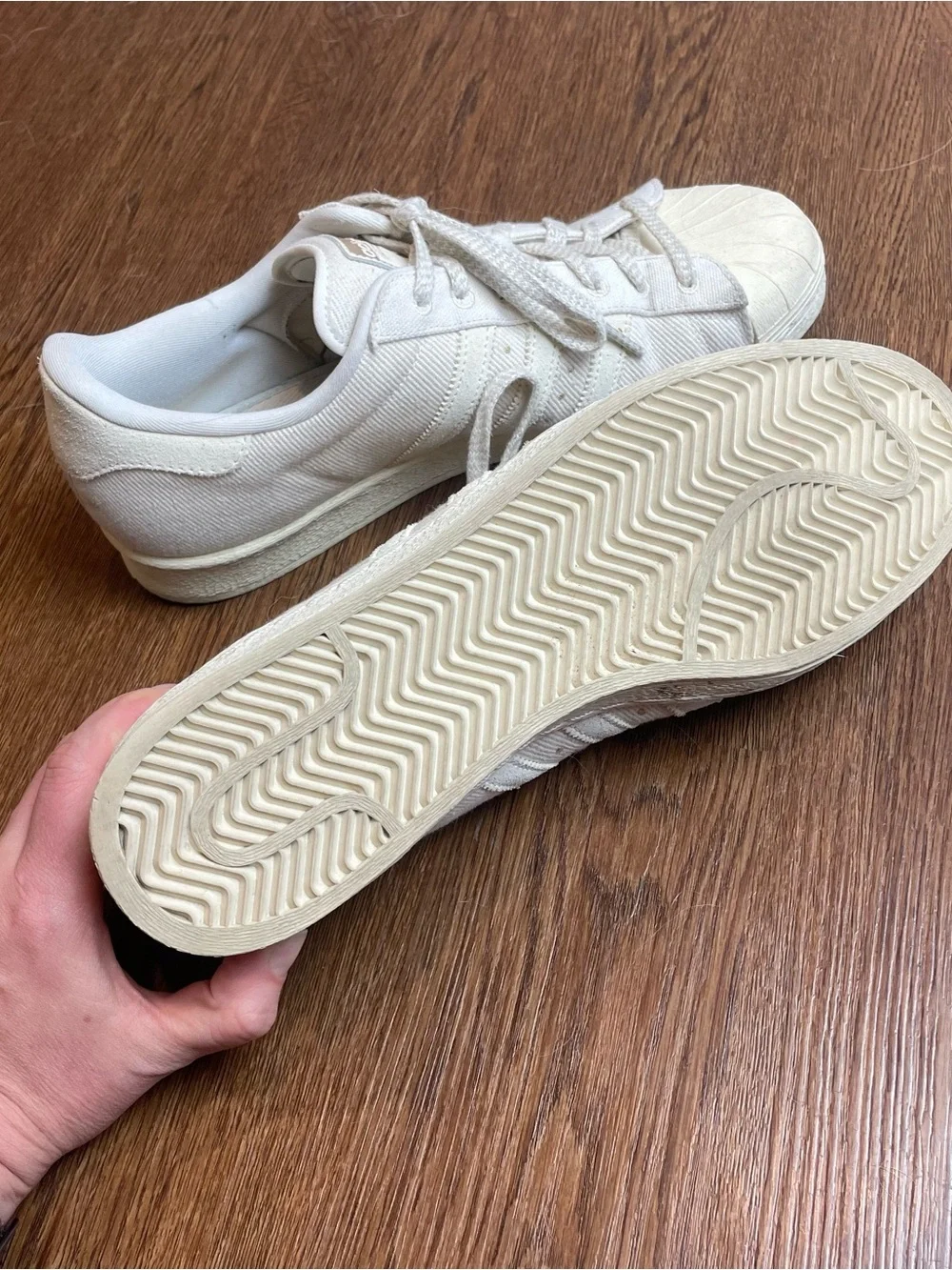 adidas Cream/Tan Low-Top Canvas Sneakers Size 11